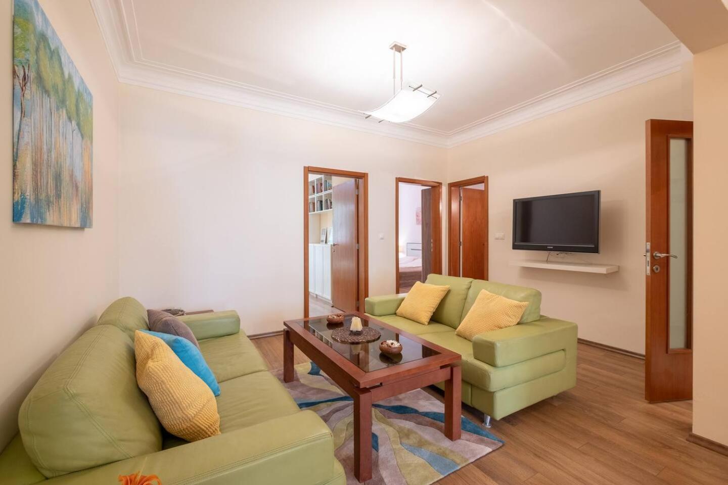 Top Pick! Central Spacious 2 Bedroom Apartment Sofie Exteriér fotografie